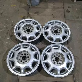 cresta disga R15 morda