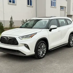 Toyota Highlander 2020