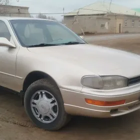 Toyota Camry 1993