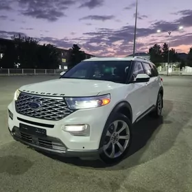 Ford Explorer 2020