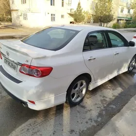 Toyota Corolla 2011