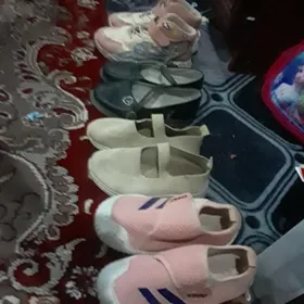 Gyzlar üçin köwüşler