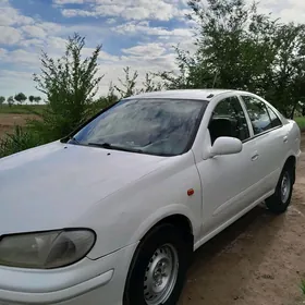 Nissan Sunny 2002