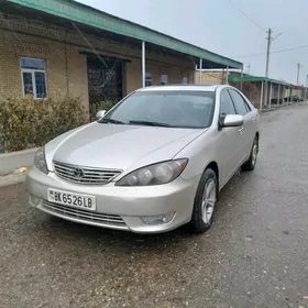 Toyota Camry 2003