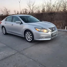 Nissan Altima 2016
