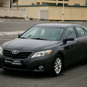 Toyota Camry 2010