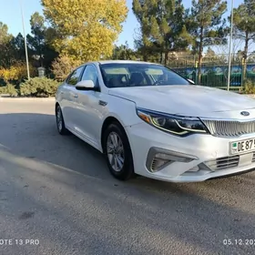 Kia Optima 2020
