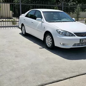 Toyota Camry 2005