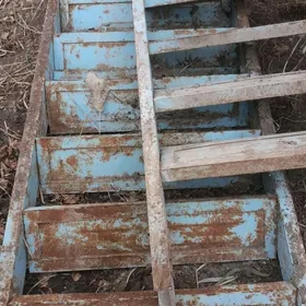 Şwellerdan yasalan lesnitsa