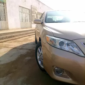Toyota Camry 2010