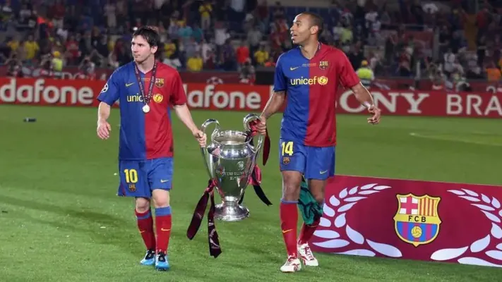 Týerri Anri tutuş karýerasyndaky üstünlikleri üçin BBC-niň hormat baýragyna mynasyp boldy