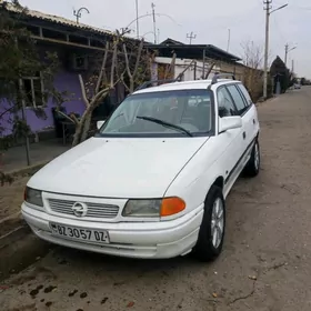Opel Astra 1992