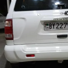 Nissan Pathfinder 2001