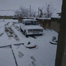 Lada 2104 1980
