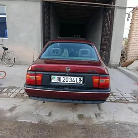 Opel Vectra 1992