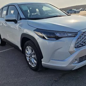 Toyota Corolla Cross 2025