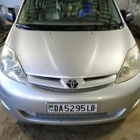 Toyota Sienna 2008