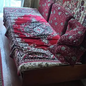 диван и кресла