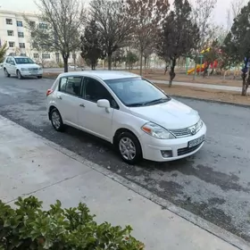 Nissan Versa 2009