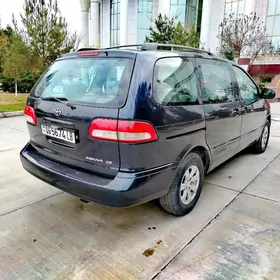 Öz maşynymda iş SIENNA