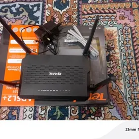 Tenda Wifi router
