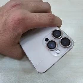 iPhone Xs 16 pro Owrulen