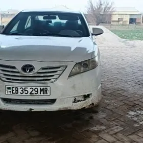 Toyota Camry 2008