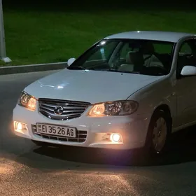 Nissan Sunny 2010