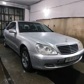 Mercedes-Benz S-Class 2003