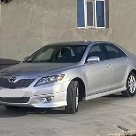 Toyota Camry 2010