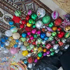Игрушки и Гирлянды и юлки