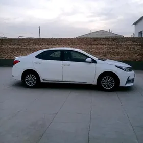 Toyota Corolla 2016