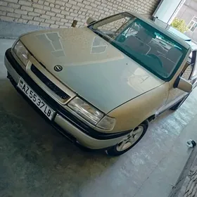 Opel Vectra 1989
