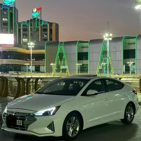Hyundai Elantra 2019