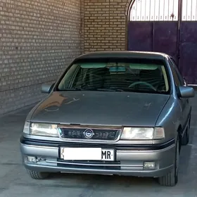 Opel Vectra 1990