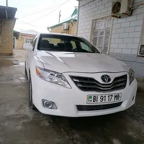 Toyota Camry 2011