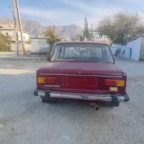 Lada 2104 1980
