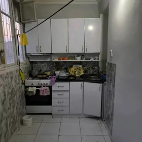 Satlyk jaý6-mkr 3-komnat