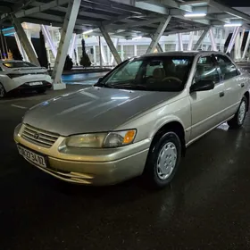 Toyota Camry 1997