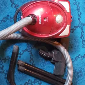 Plisos işläp duran BEKO Firma