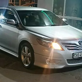 Toyota Camry 2010