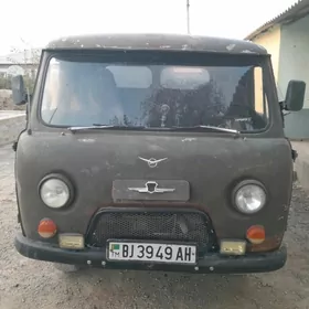 UAZ 2206 1986