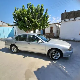 Nissan Cefiro 1998