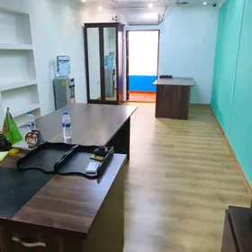 КАБИНЕТ В ЦЕНТРЕ ГОРОДА