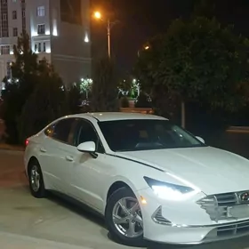 Hyundai Sonata 2021