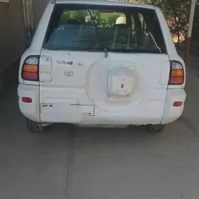 Toyota RAV4 1998