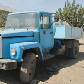 Gaz 53 1992