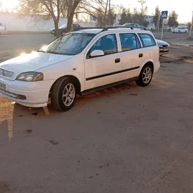 Opel Astra 2001