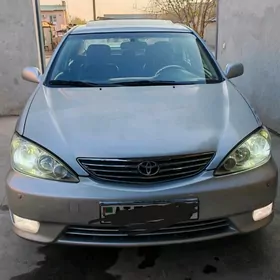 Toyota Camry 2005