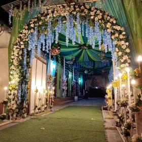 satlyk toÿ bezegleri